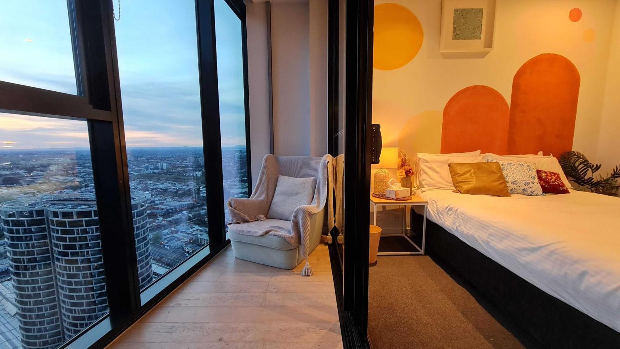 1Br Sunset Glow Central Retreat! Free Tram Zone Melbourne Bagian luar foto